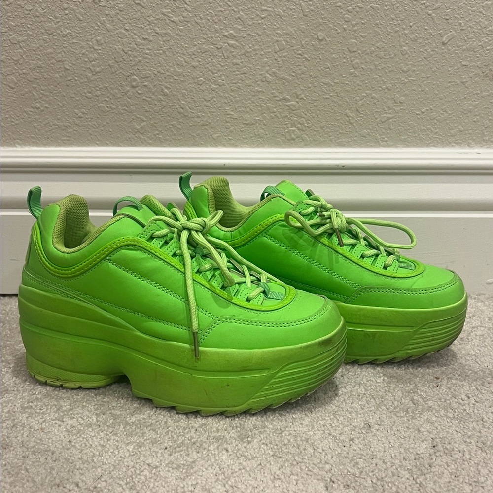 Dynamic Realness Green Platform Sneakers - Picture 2 of 8